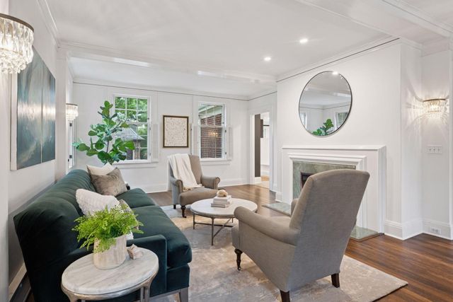 $1,265,000 | 2322 Oliver Avenue South, Minneapolis, MN 55405