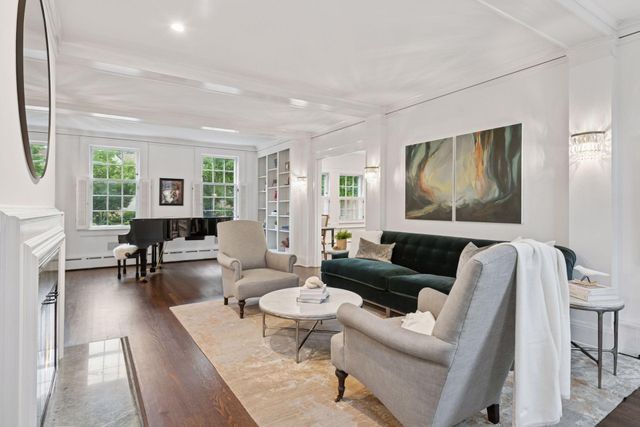 $1,265,000 | 2322 Oliver Avenue South, Minneapolis, MN 55405