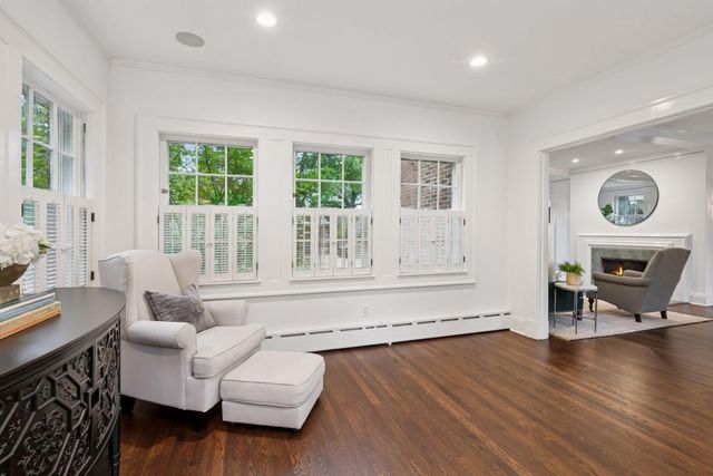 $1,265,000 | 2322 Oliver Avenue South, Minneapolis, MN 55405