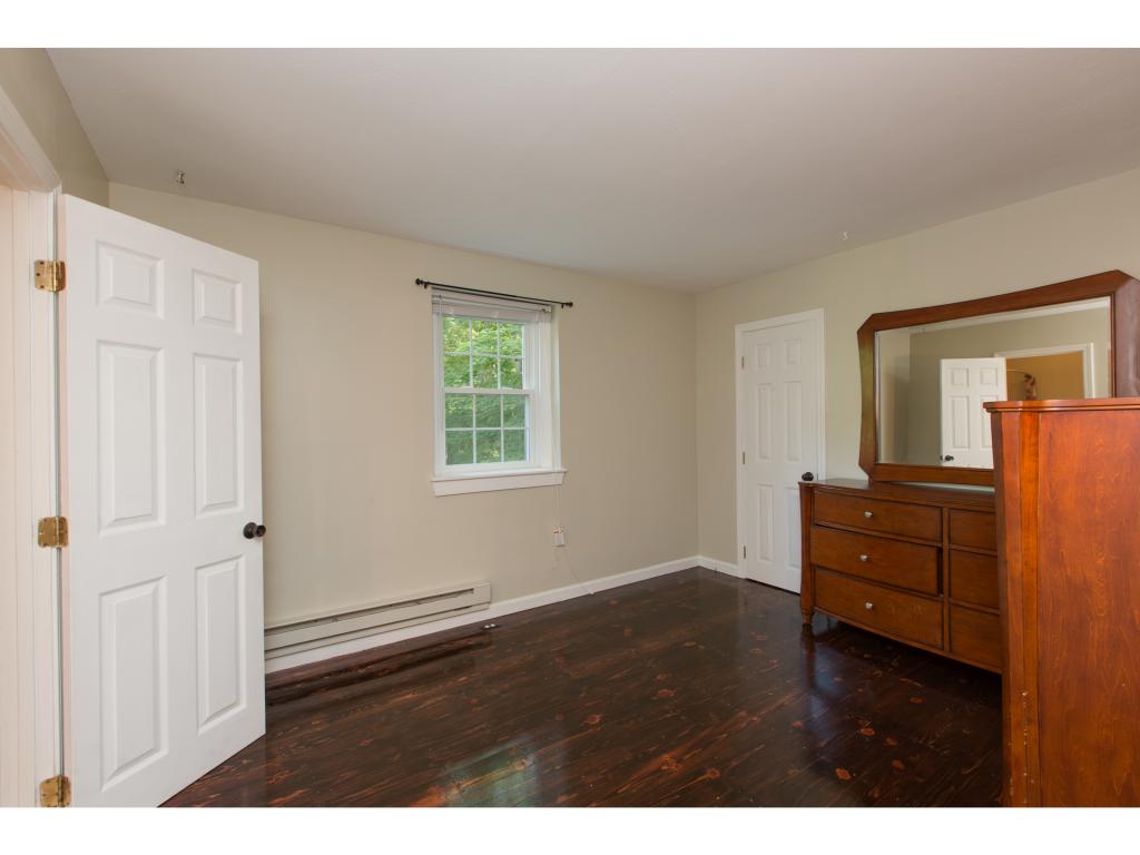 8 R Strawberry Hill Road, Unit 8R Derry, NH 03038 - Photo 15 of 32