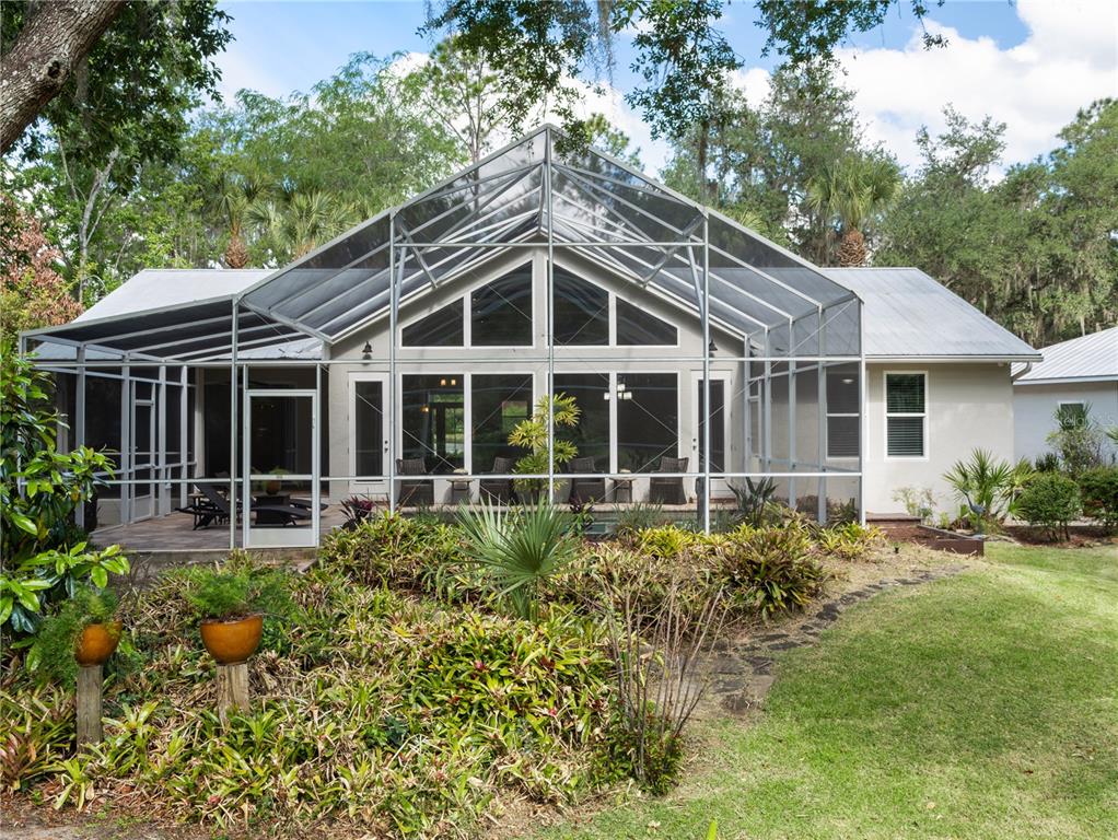 6043 Lake Erie Road Groveland, FL 34736 - Photo 5 of 50 Gallery Image 5