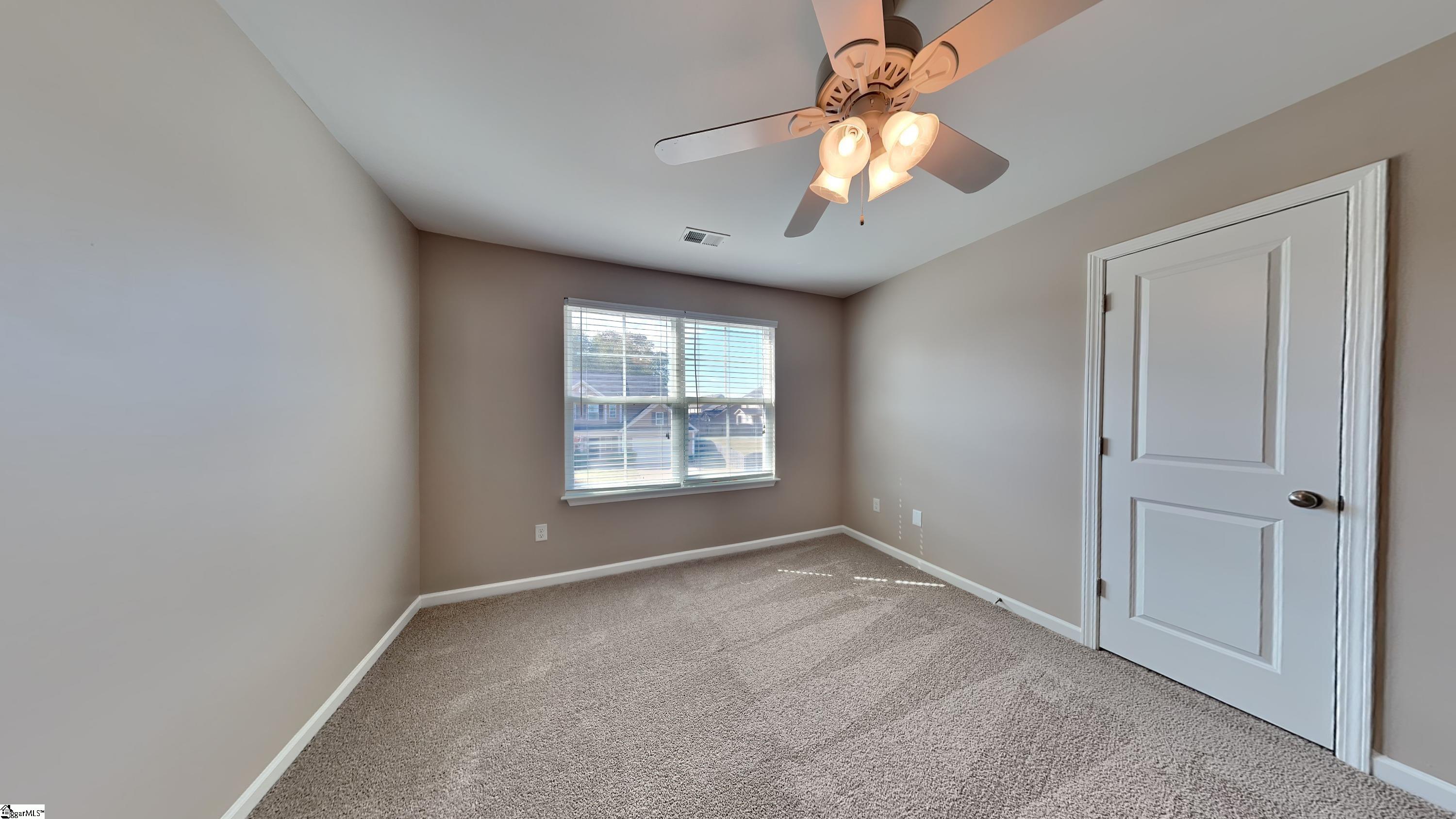 611 South Windowpane Way Duncan, SC 29334 - Photo 9 of 11 Gallery Image 9