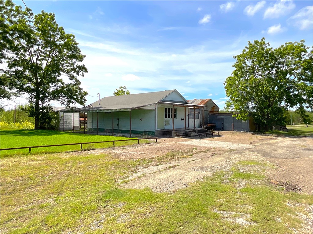 311 West Ward Street Refugio, TX 78377 - Photo 35 of 40