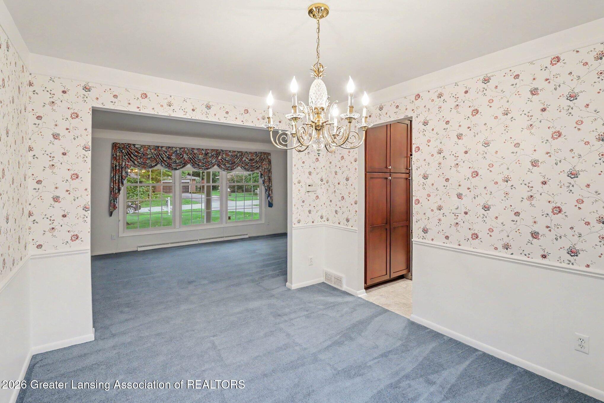 4142 Naubinway Road Okemos, MI 48864 - Photo 15 of 27 015_file_9229
