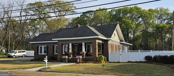 $349,900 | 503 Forsyth Street, Barnesville, GA 30204