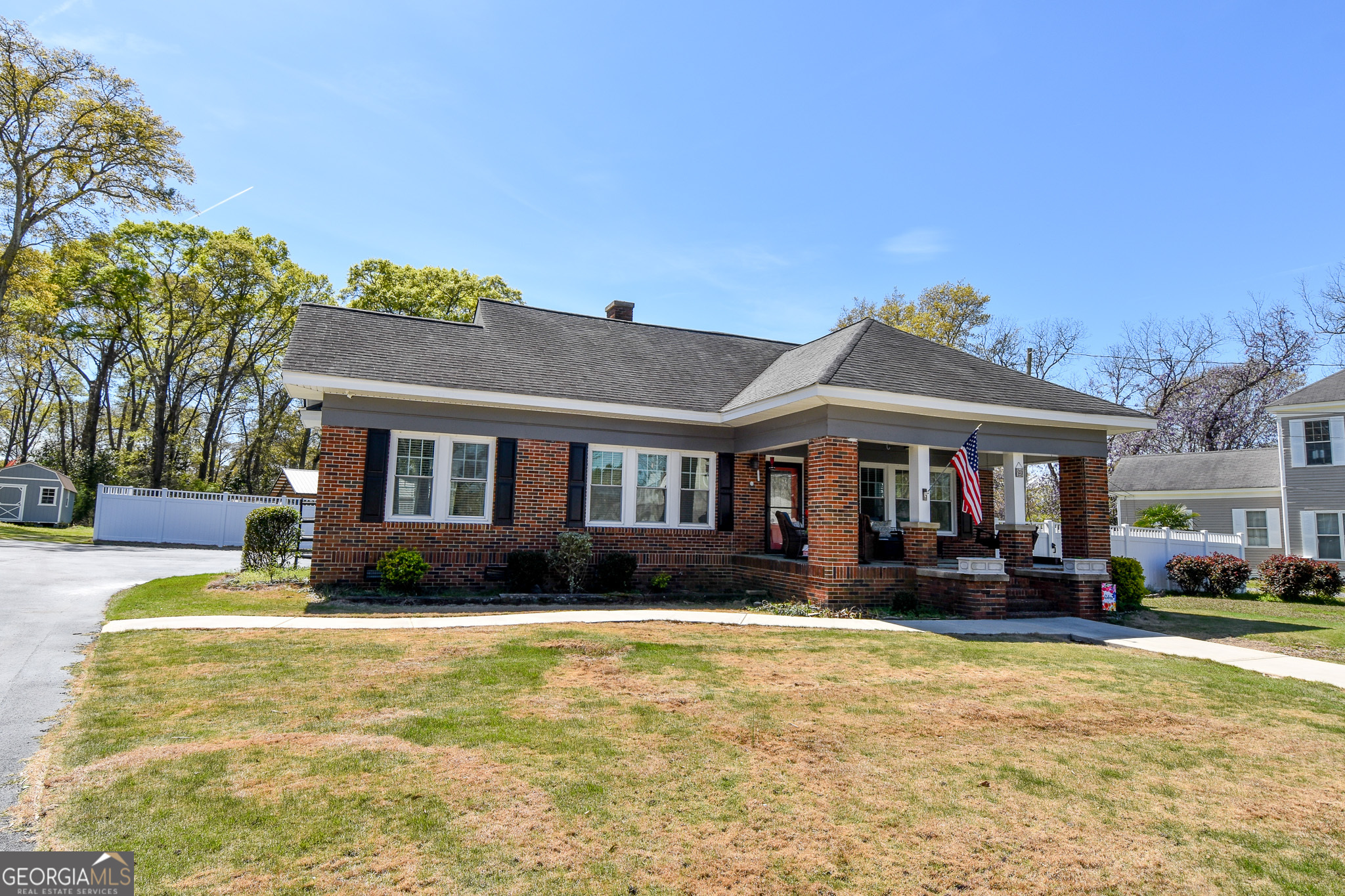 503 Forsyth Street Barnesville, GA 30204 - Photo 8 of 110