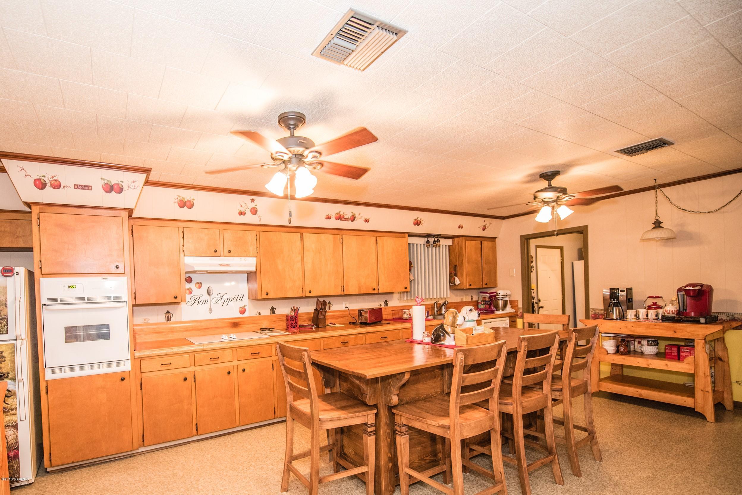 1688 Roberts Cove Road Crowley, LA 70526 - Photo 9 of 20