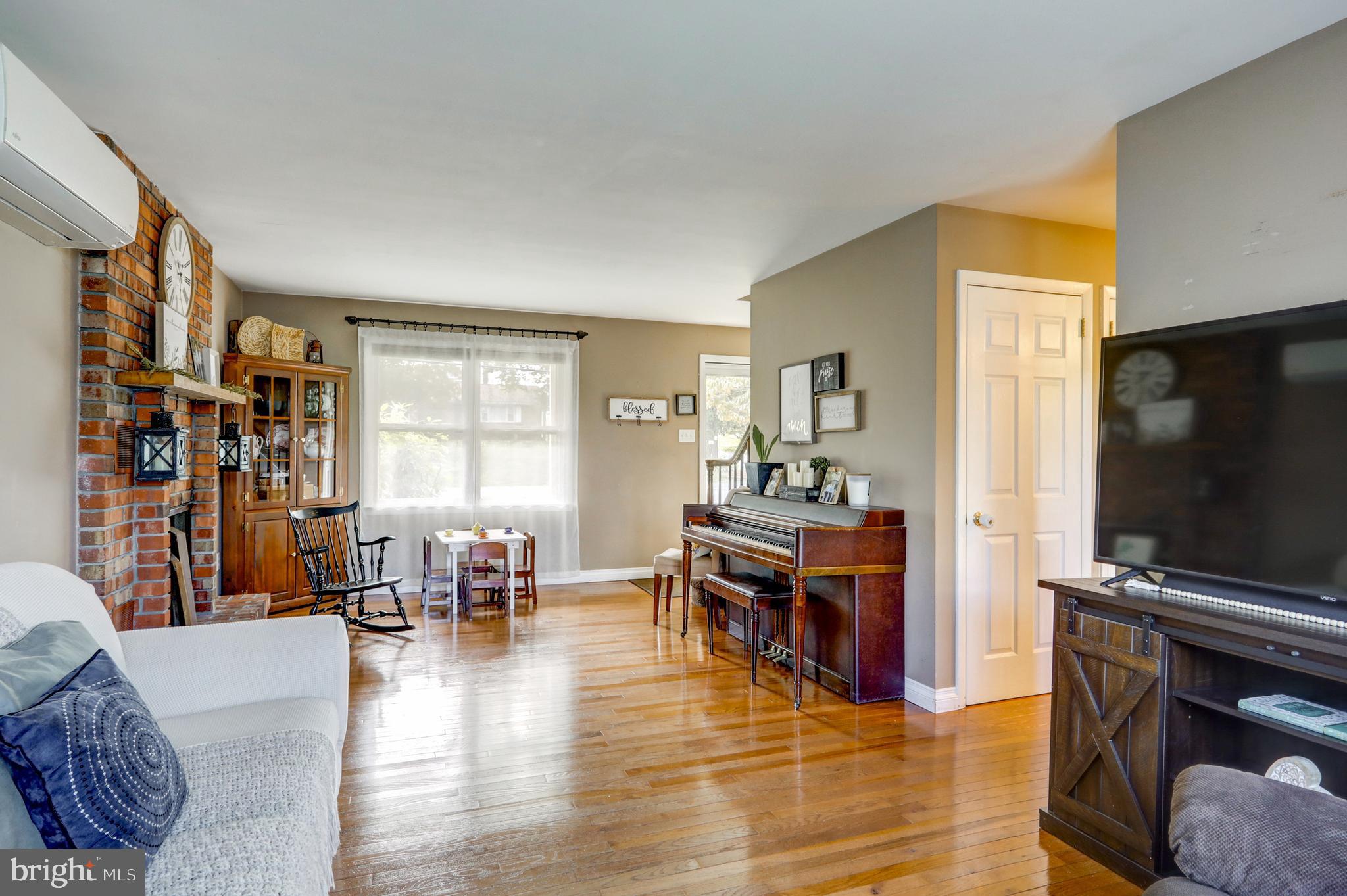 488 Snyder Road Reading, PA 19605 - Photo 8 of 42 Gallery Image 8