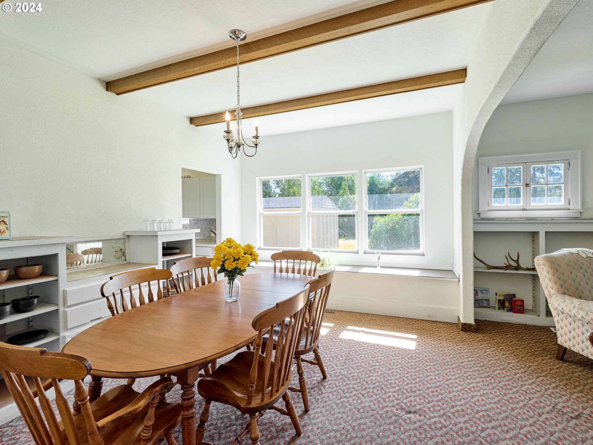 20155 Ferry Road Southeast Stayton, OR 97383 - Photo 10 of 41 Dining Room