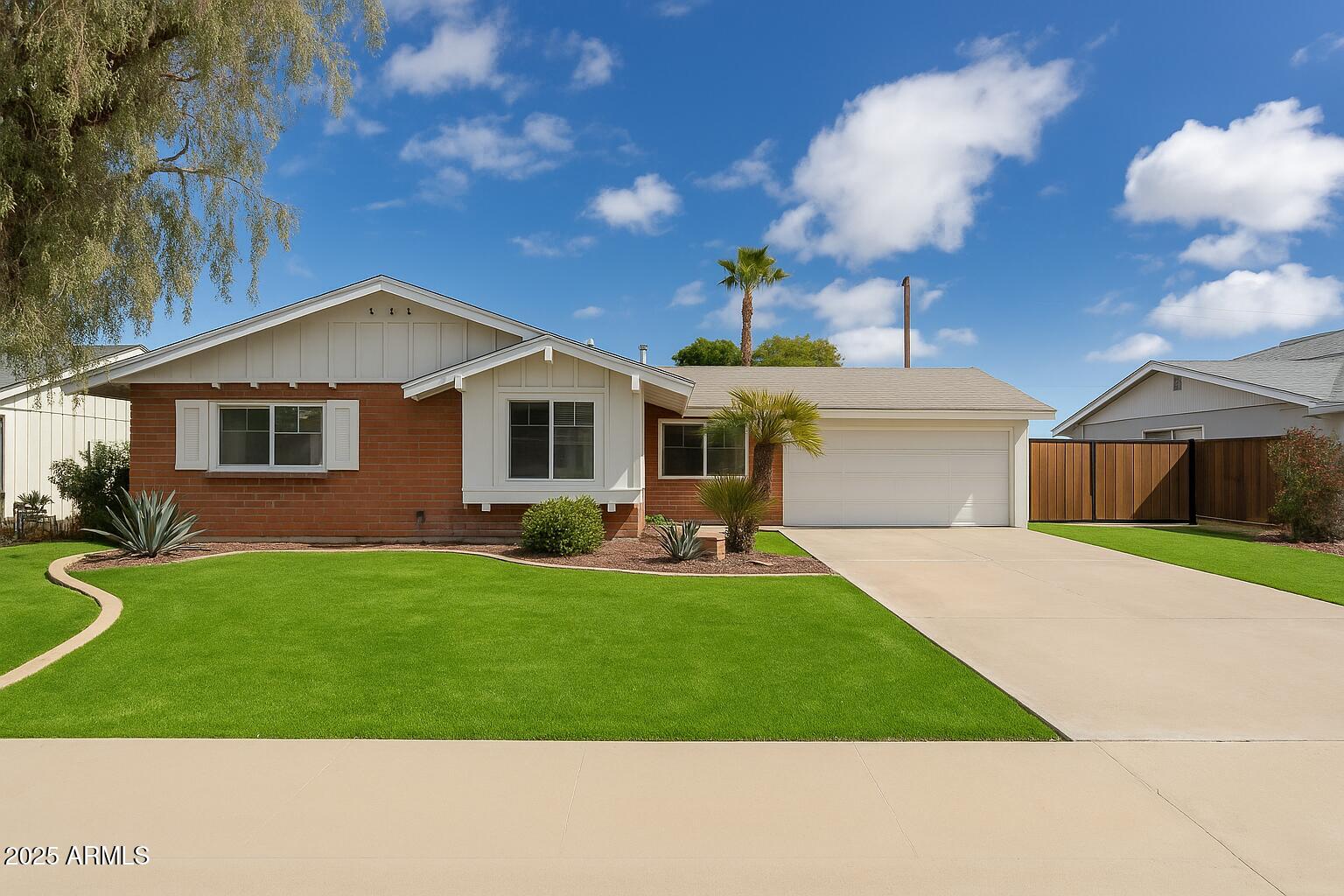 8301 East Indianola Ave  