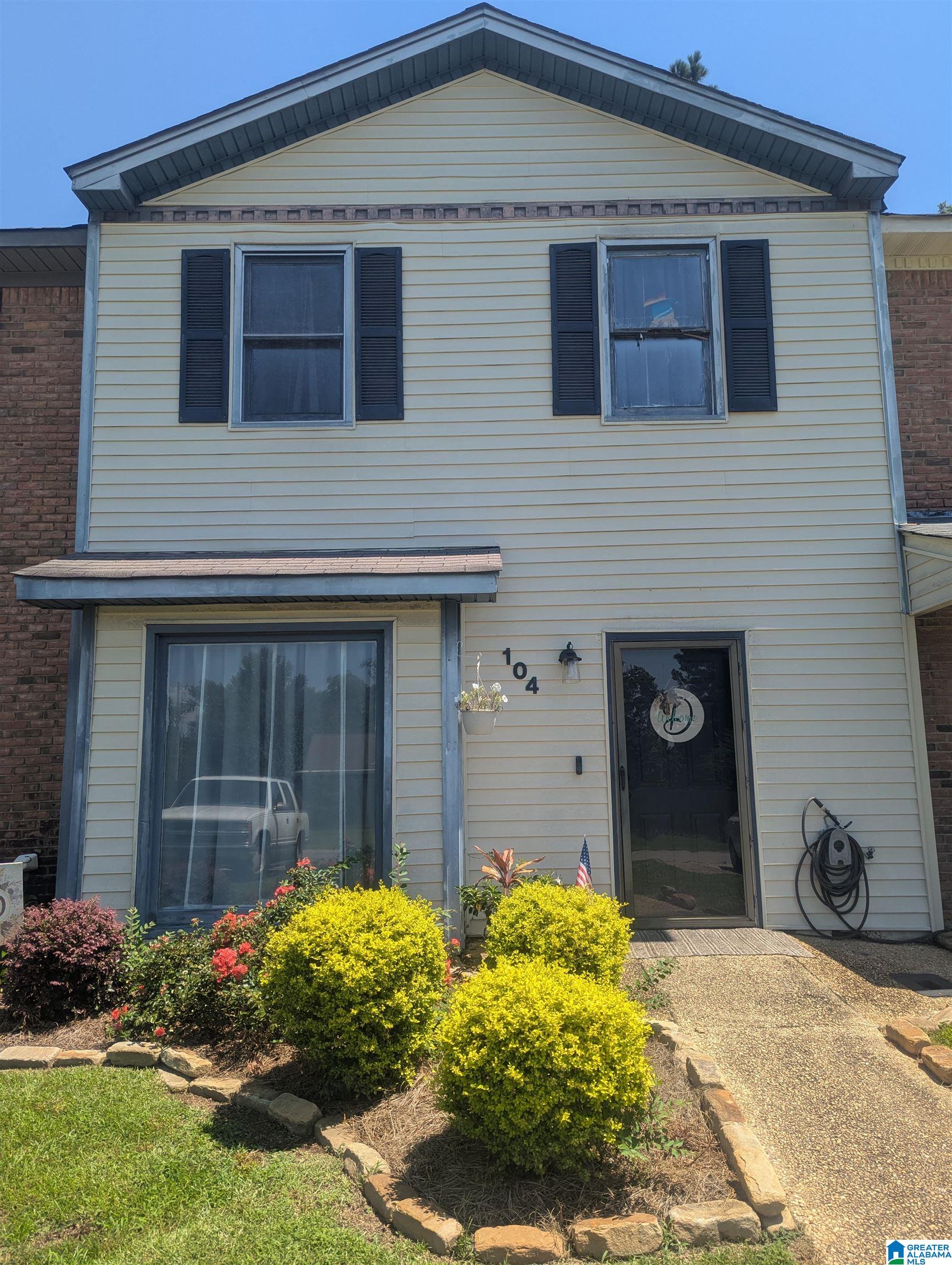 104 Bethany Lane, Unit 3 Clanton, AL 35046 - Photo 1 of 21
