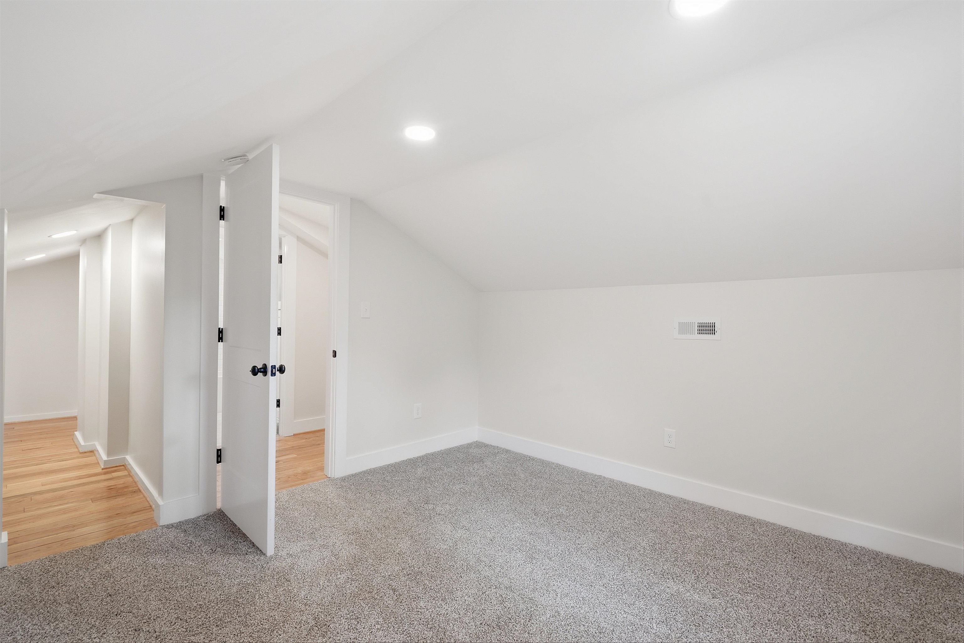 70 East Main Street Inman, SC 29349 - Photo 25 of 32