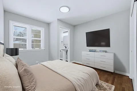 $277,500 | 1006 East 163rd Street, South Holland, IL 60473