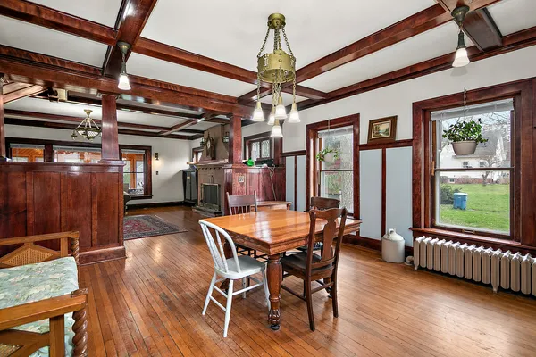 $335,000 | 205 South Meadow Street, Grant Park, IL 60940