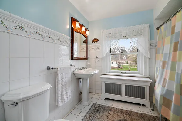 $335,000 | 205 South Meadow Street, Grant Park, IL 60940