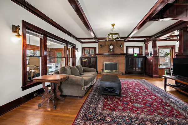 $335,000 | 205 South Meadow Street, Grant Park, IL 60940