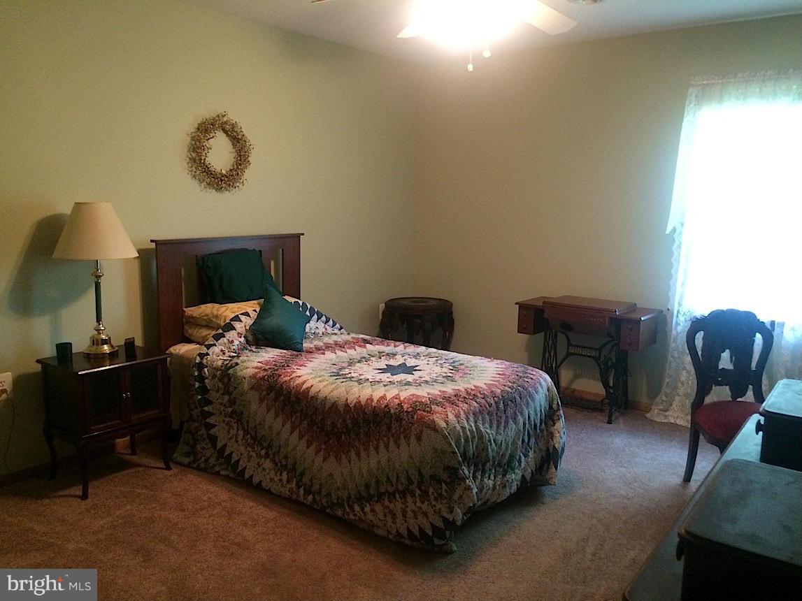 2114 Ebbvale Road Manchester, MD 21102 - Photo 21 of 30 2nd Bedroom very spacious