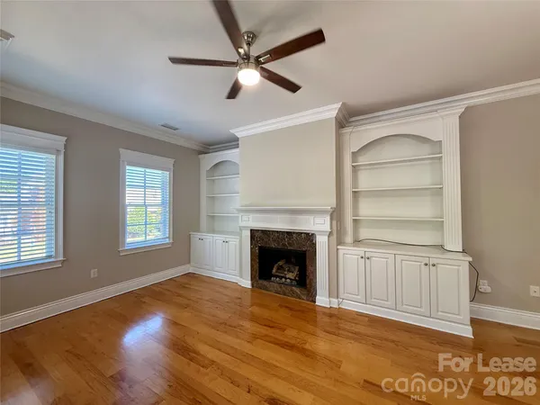 $1,795 | 21025 Catawba Avenue, Unit 202, Cornelius, NC 28031