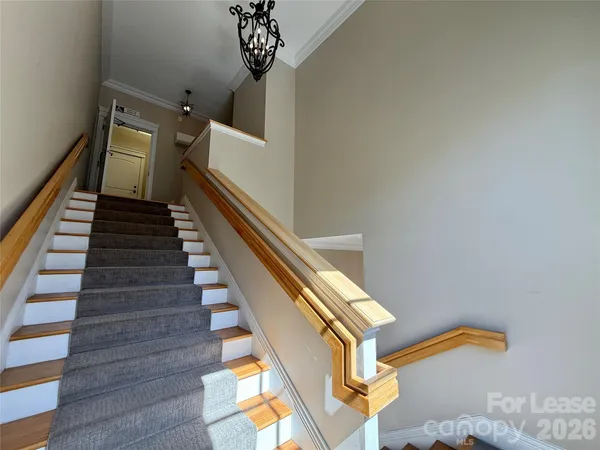 $1,795 | 21025 Catawba Avenue, Unit 202, Cornelius, NC 28031