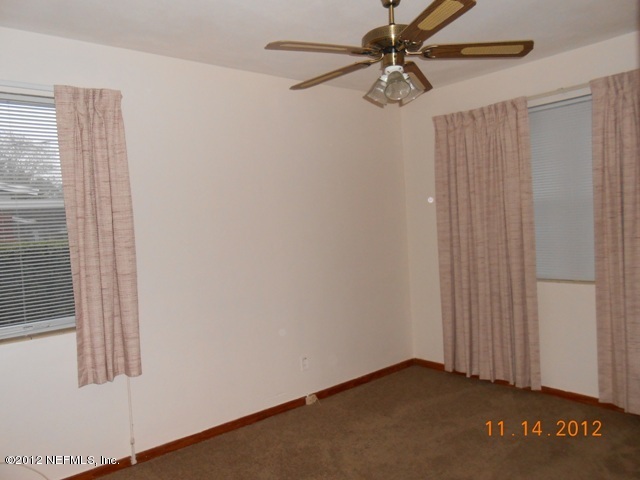 2122 E Road Jacksonville, FL 32216 - Photo 8 of 18 2012-11-14 17