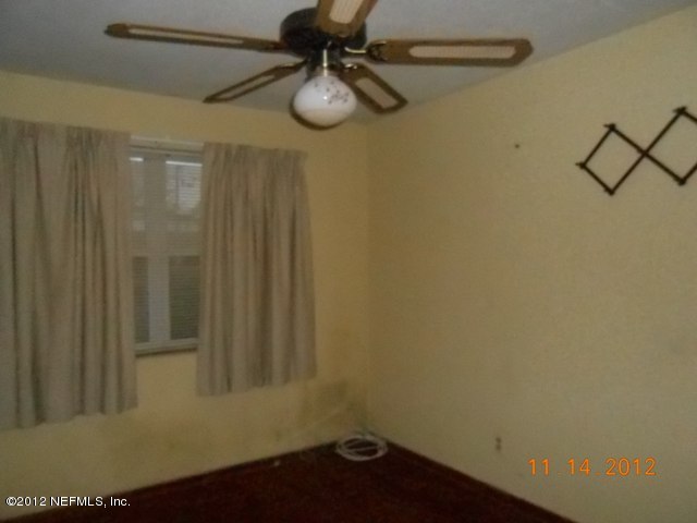 2122 E Road Jacksonville, FL 32216 - Photo 10 of 18 2012-11-14 17