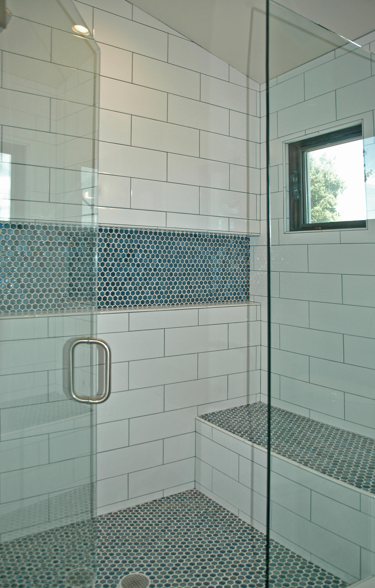 1454 Tunnel Road, Unit GUEST APARTMENT Santa Barbara, CA 93105 - Photo 9 of 10 a bathroom with a shower