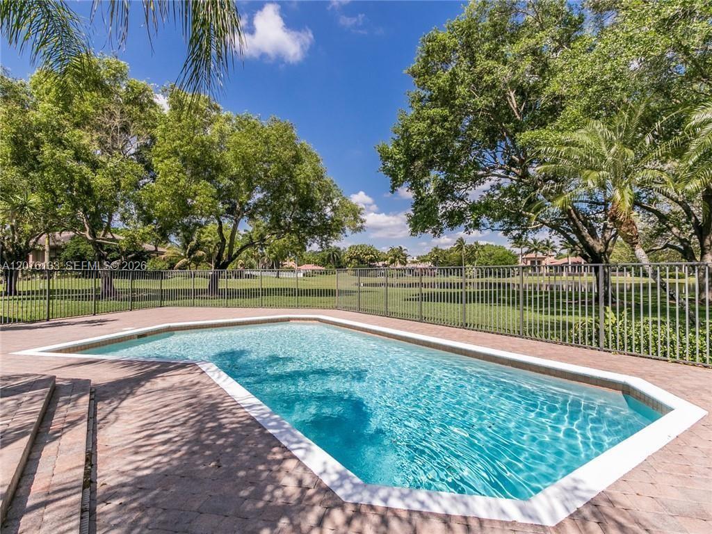 2725 Hunter Road Weston, FL 33331 - Photo 28 of 28 Lake View