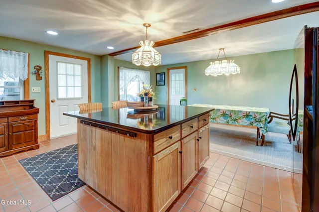 $475,000 | 563 Old Sharon Road, Canajoharie, NY 13317