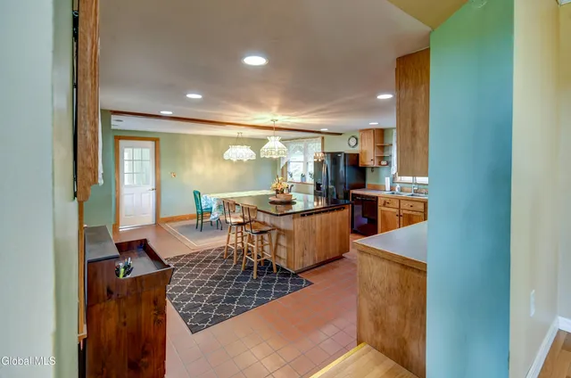 $475,000 | 563 Old Sharon Road, Canajoharie, NY 13317