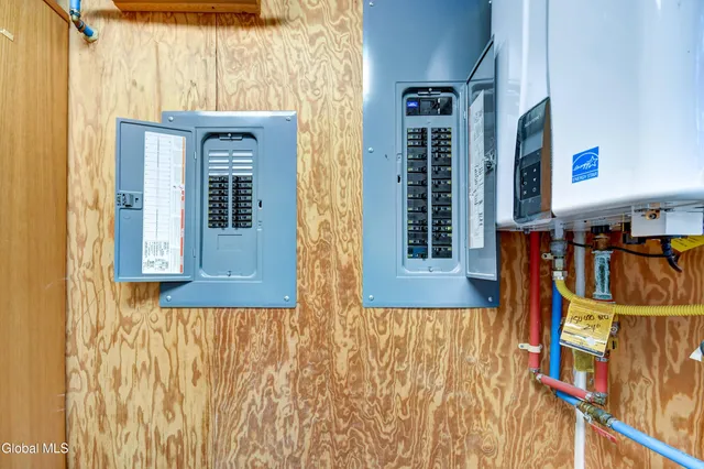 $475,000 | 563 Old Sharon Road, Canajoharie, NY 13317