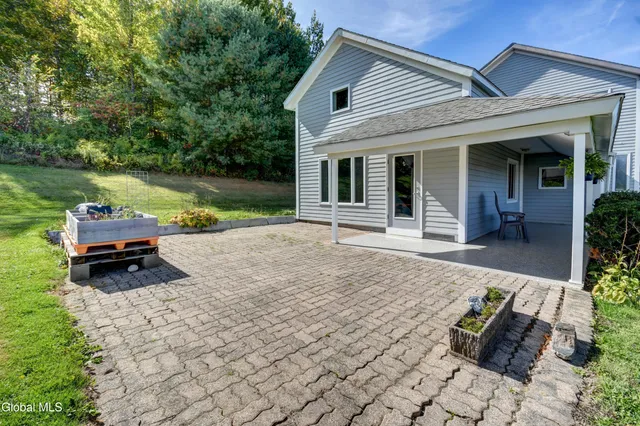 $475,000 | 563 Old Sharon Road, Canajoharie, NY 13317