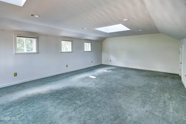 $475,000 | 563 Old Sharon Road, Canajoharie, NY 13317