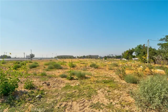 a view of an ocean view