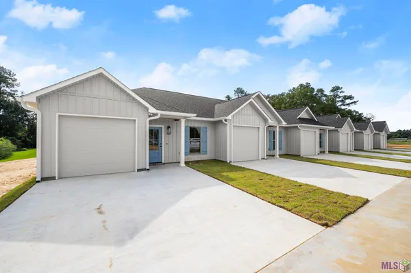$195,500 | 8007 Arnold Road, Unit 3C, Denham Springs, LA 70726
