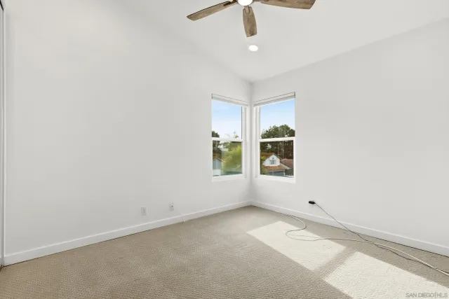 $1,110,000 | 4972 Calle Sobrado, Oceanside, CA 92056