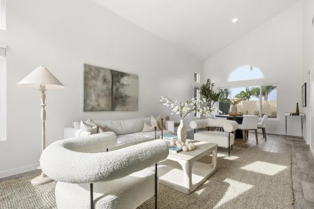 $1,110,000 | 4972 Calle Sobrado, Oceanside, CA 92056