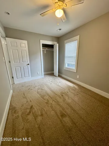 $1,500 | 411 West 3rd Street, Greenville, NC 27834