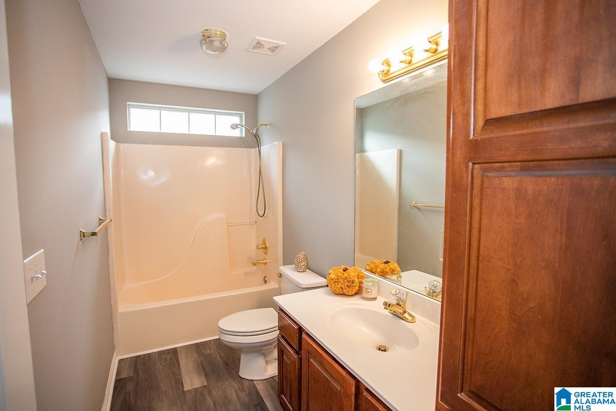 240 Warwick Lane Alabaster, AL 35007 - Photo 27 of 37