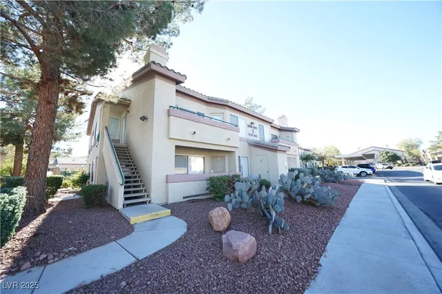 $1,195 | 5710 East Tropicana Avenue, Unit 1009, Las Vegas, NV 89122