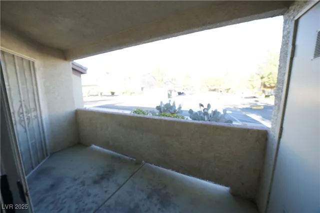 $1,195 | 5710 East Tropicana Avenue, Unit 1009, Las Vegas, NV 89122