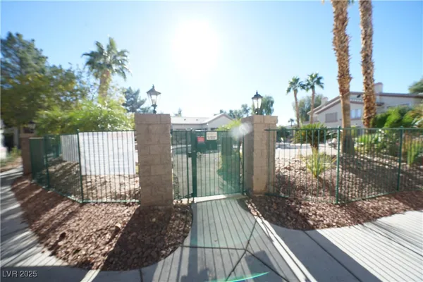 $1,150 | 5710 East Tropicana Avenue, Unit 1009, Las Vegas, NV 89122
