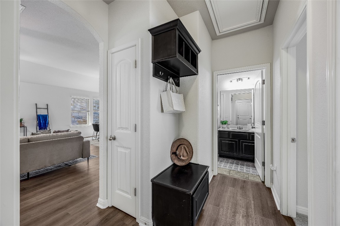 5836 Novaro Place Round Rock, TX 78665 - Photo 25 of 36 Drop area near garage entry door.