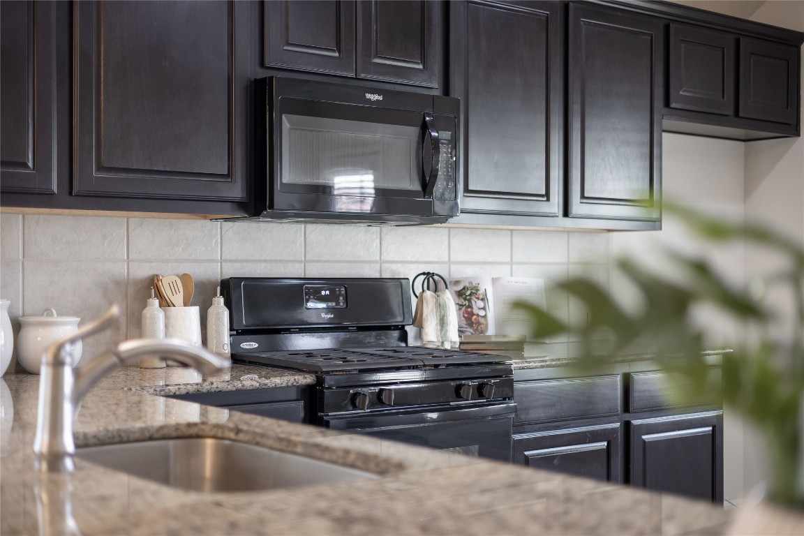 5836 Novaro Place Round Rock, TX 78665 - Photo 8 of 36