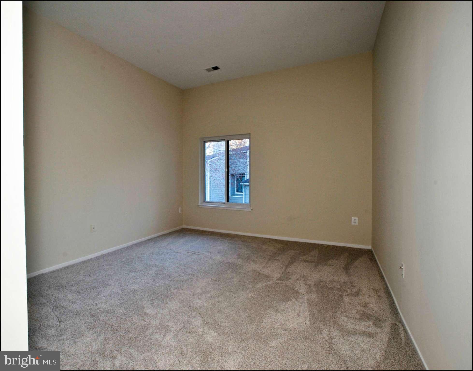 11029 Villaridge Court, Unit 11029B Reston, VA 20191 - Photo 15 of 22 Bedroom