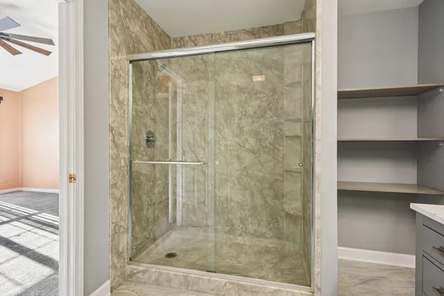 $334,900 | 615 Grosse Pointe Circle, Unit 127, Vernon Hills, IL 60061