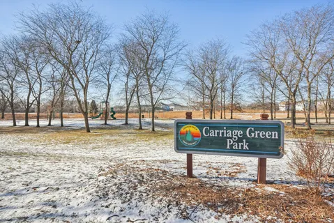 $334,900 | 615 Grosse Pointe Circle, Unit 127, Vernon Hills, IL 60061