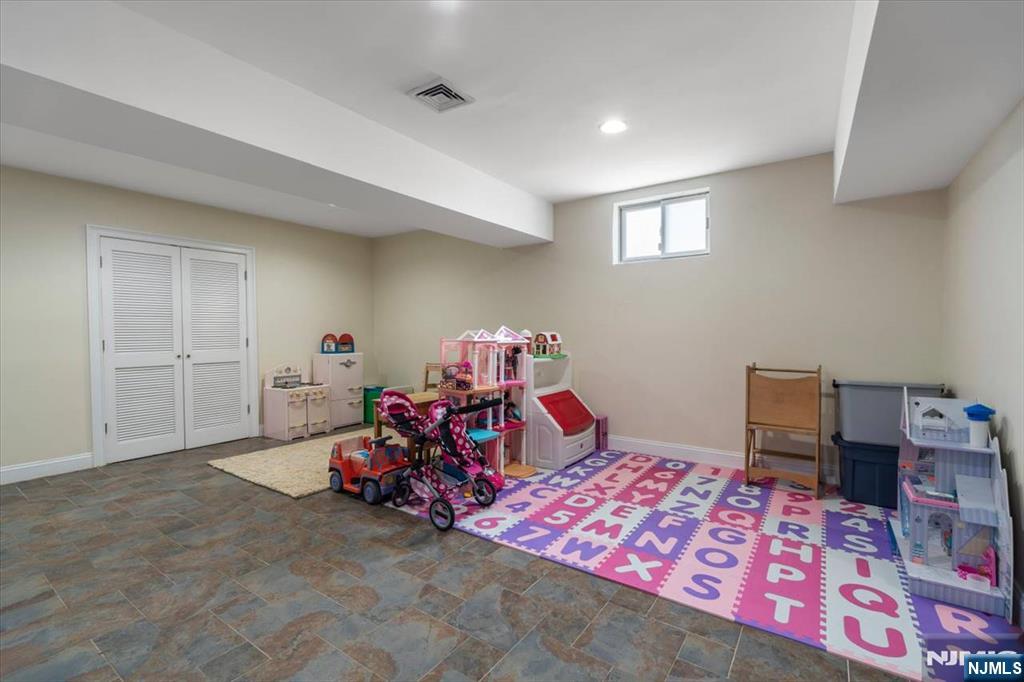 128 Montross Avenue Rutherford, NJ 07070 - Photo 33 of 47