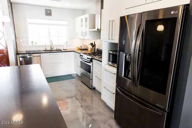 $3,499 | 420 West Flower Street, Phoenix, AZ 85013