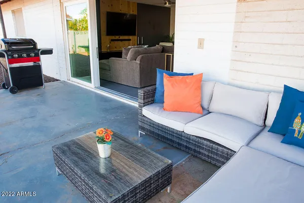 $3,799 | 420 West Flower Street, Phoenix, AZ 85013