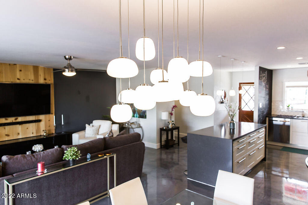 420 West Flower Street Phoenix, AZ 85013 - Photo 6 of 44 2W9A6516